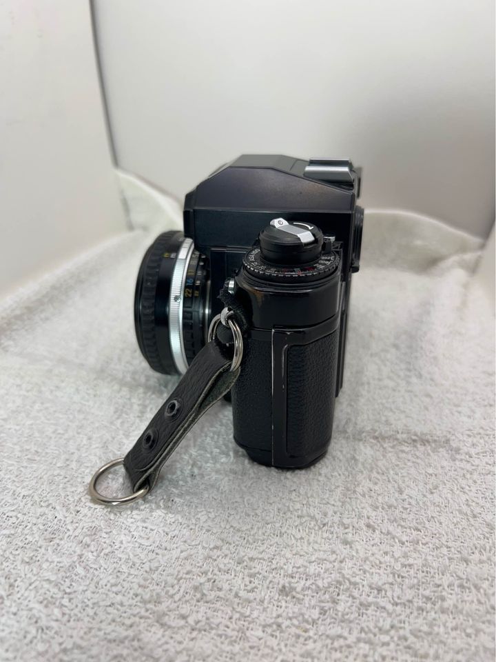 Nikon FA in Black w/Nikon 50mm F1.8 Series E AI-S Lens. Extra Focusing Screen